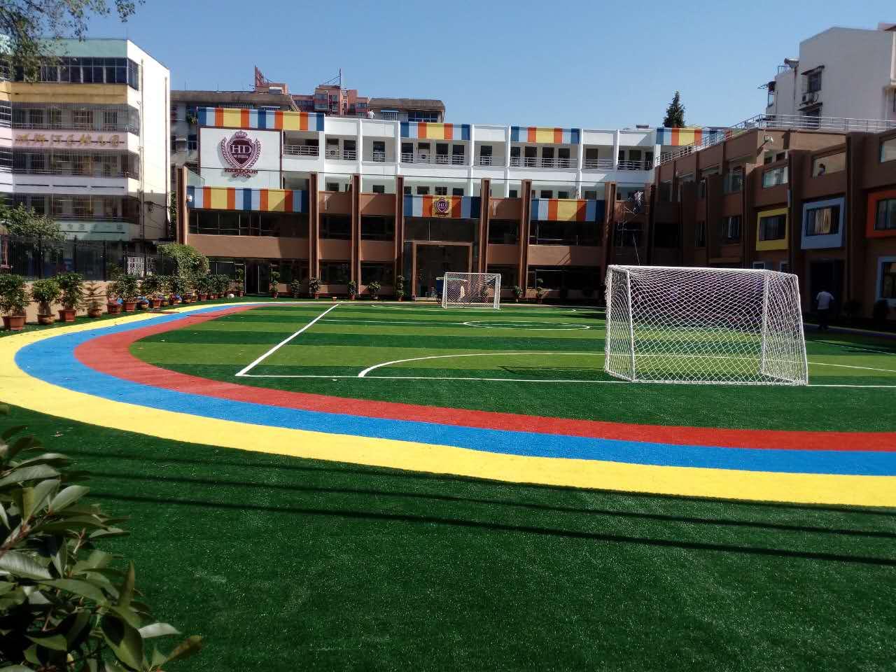 哈敦国际学校足球场人造草皮